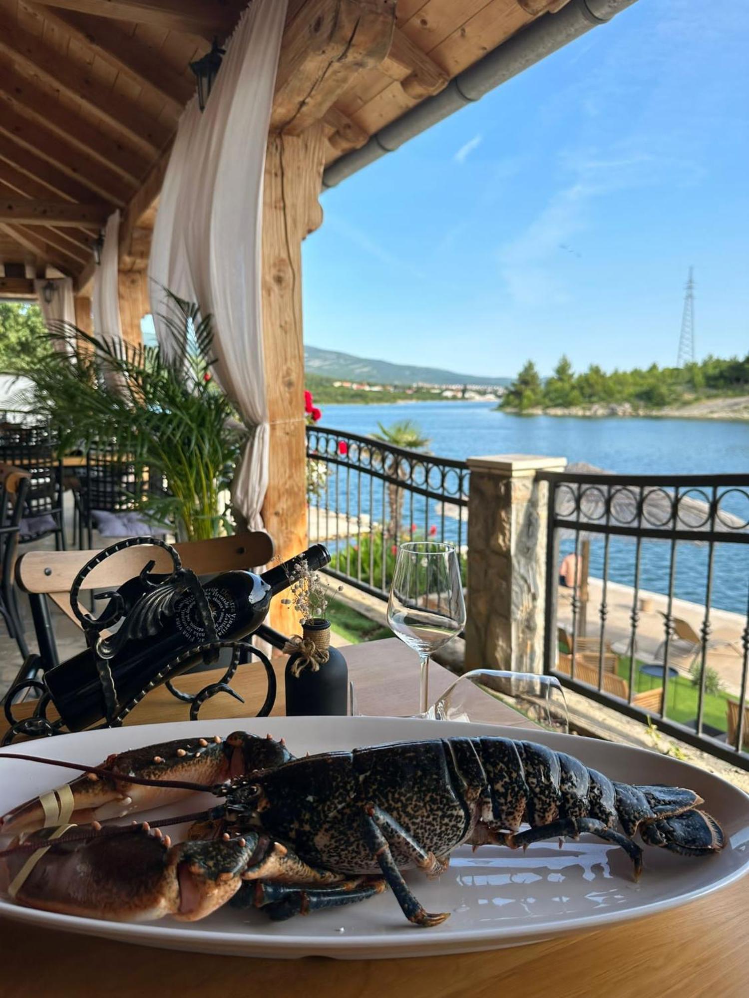 Apartments & Villa Tisno 奥布罗瓦茨 外观 照片