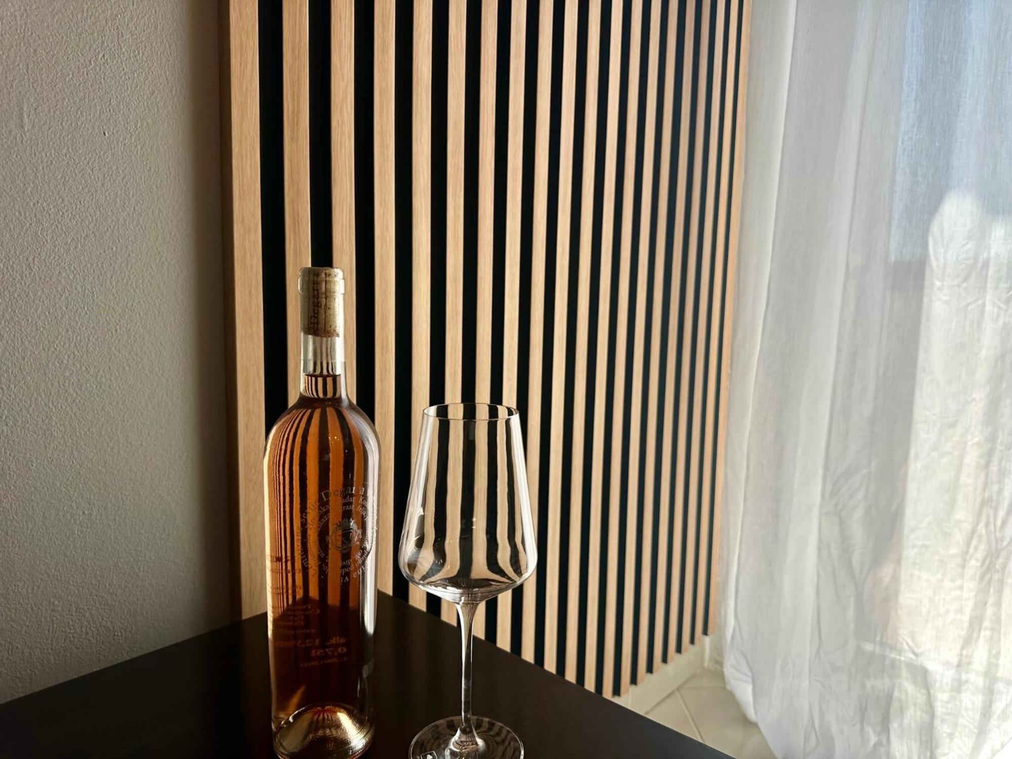Apartments & Villa Tisno 奥布罗瓦茨 外观 照片